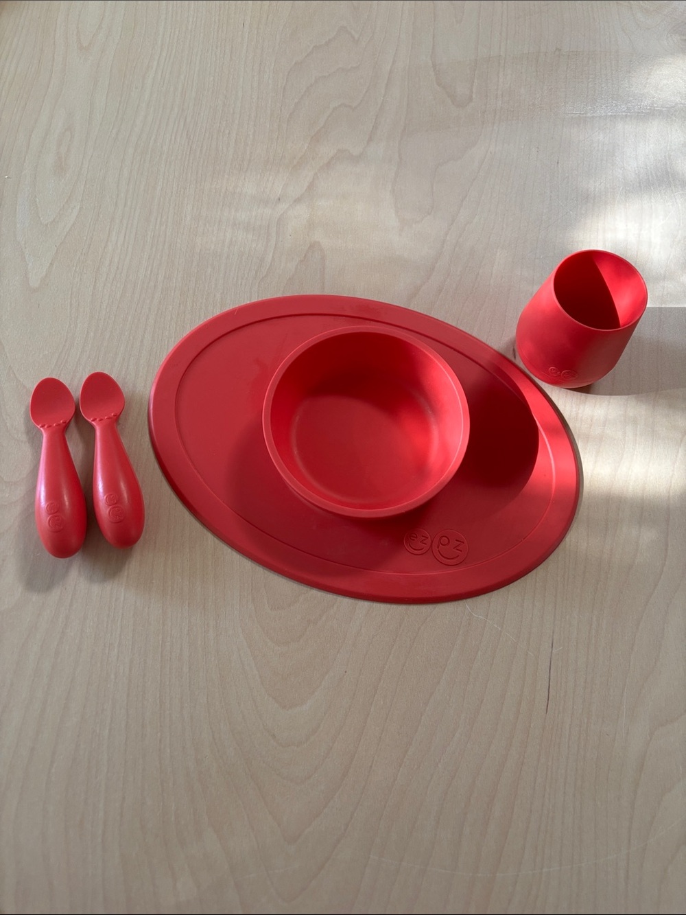 Ez-Pz Baby First Foods Dining Set in Red – 4-Piece